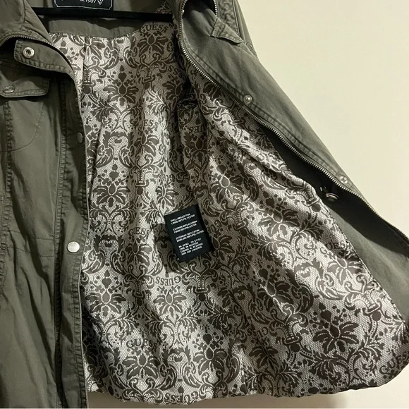 Guess Lined Green Utility Jacket Size Small - Picture 10 of 10